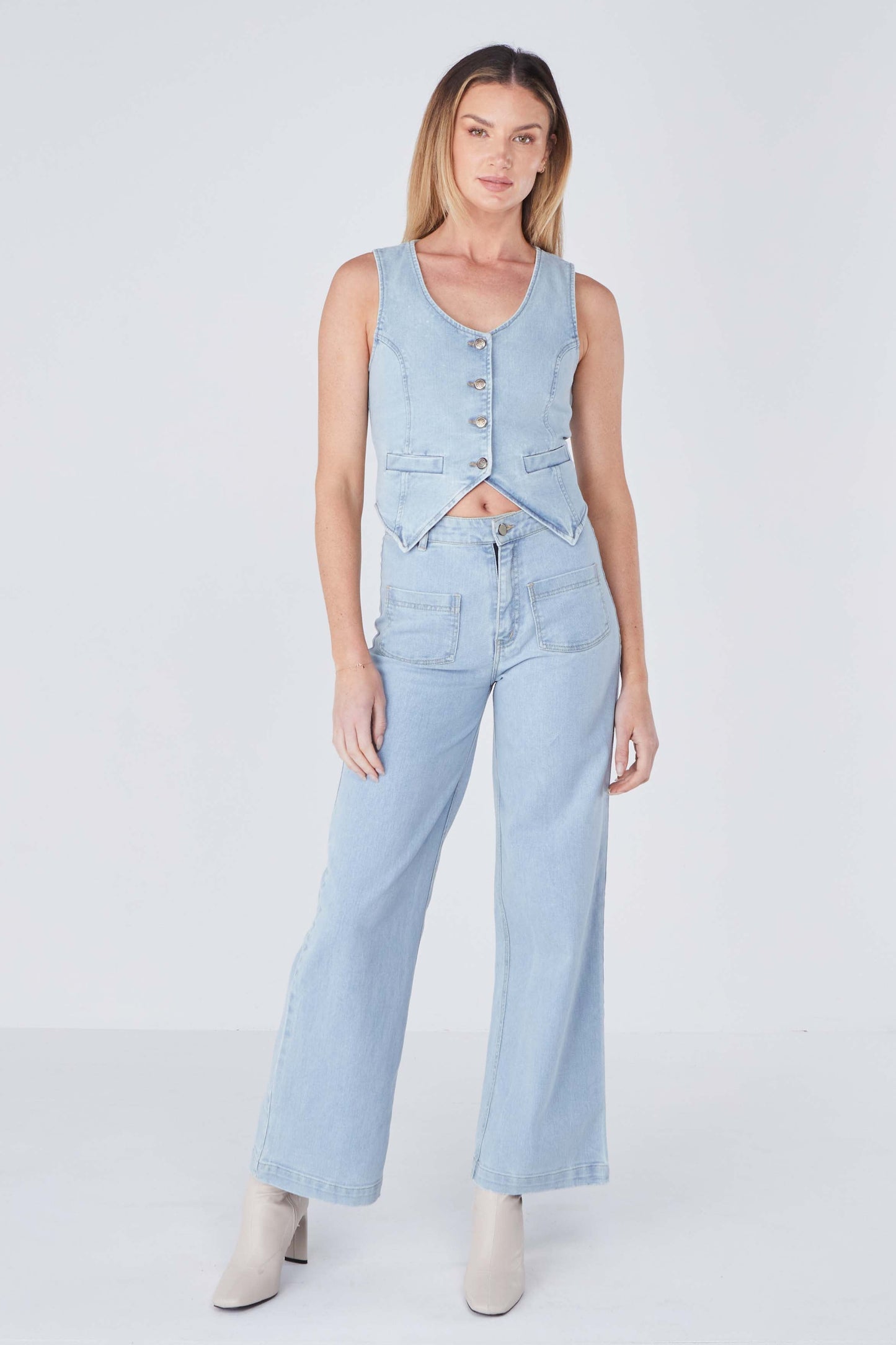 Harper Denim Vest - Light Wash