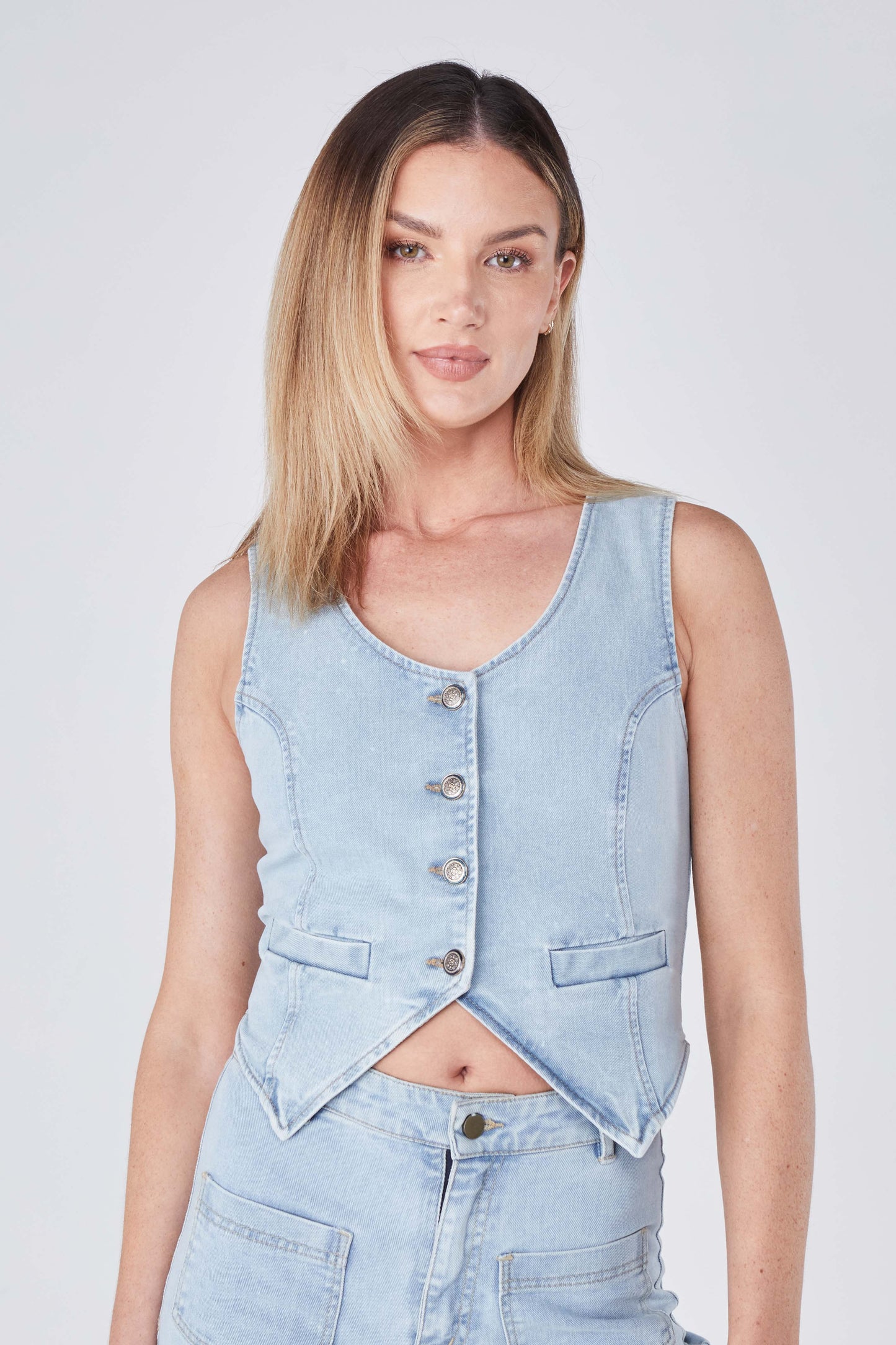 Harper Denim Vest - Light Wash