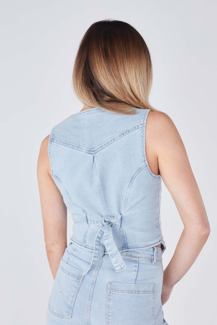 Harper Denim Vest - Light Wash