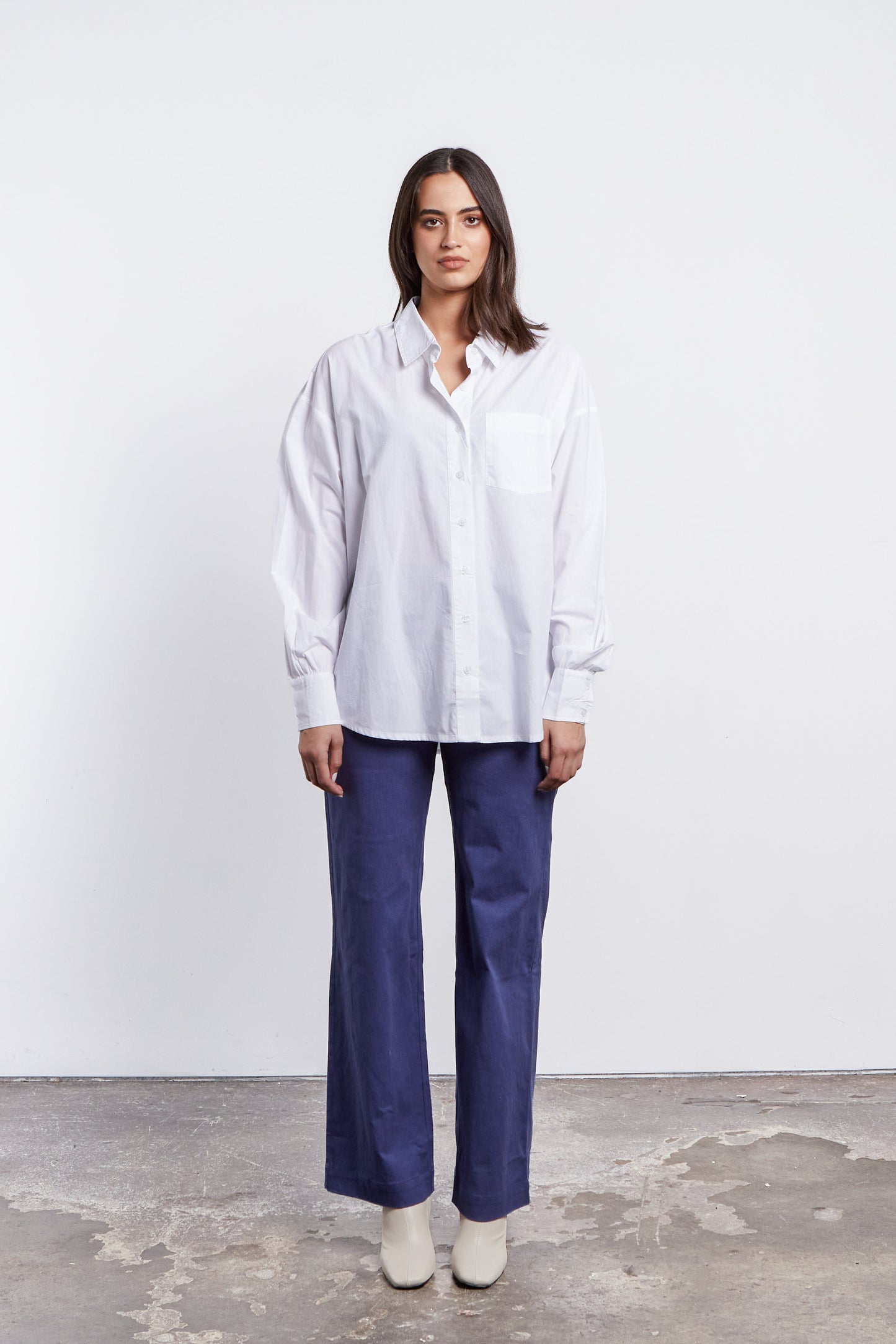 Joliet Oversized Boyfriend Shirt - White