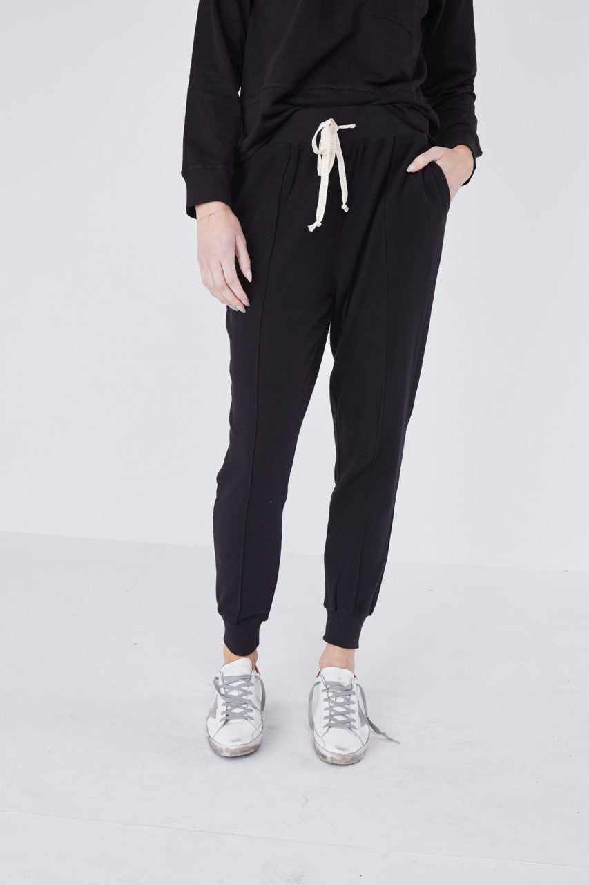 Laguna Open Knit Jogger - Black